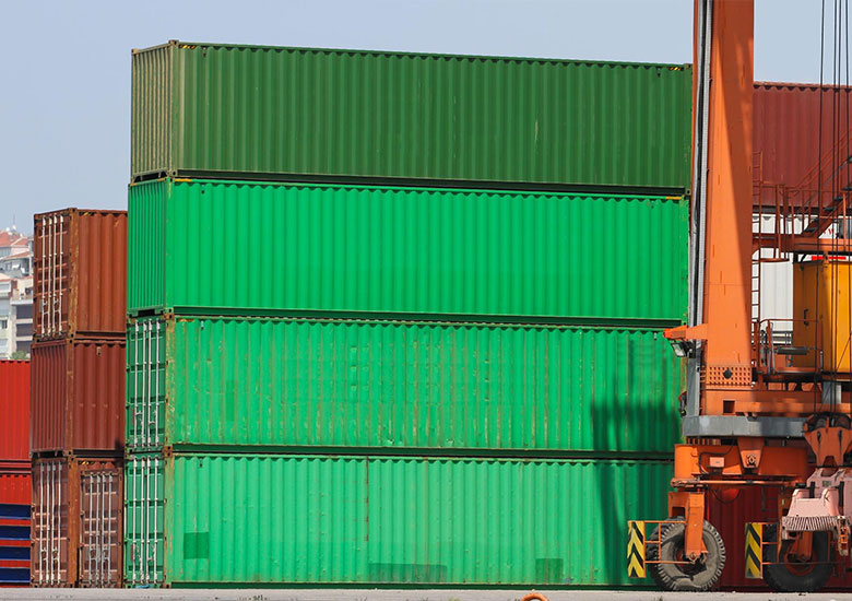 Embarquement-conteneurs-vert